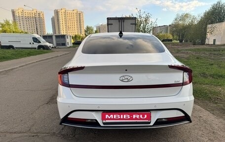 Hyundai Sonata VIII, 2020 год, 2 100 000 рублей, 12 фотография