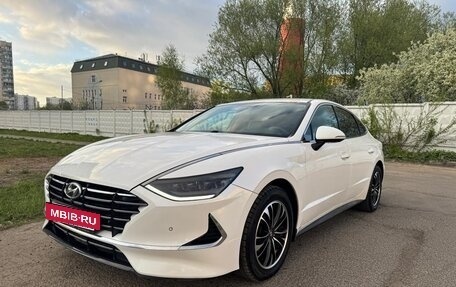Hyundai Sonata VIII, 2020 год, 2 100 000 рублей, 16 фотография