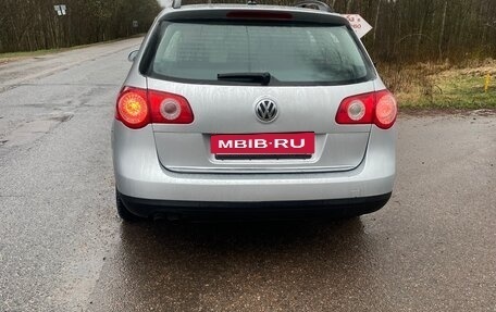 Volkswagen Passat B6, 2006 год, 499 000 рублей, 4 фотография