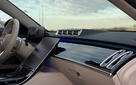 Mercedes-Benz S-Класс, 2021 год, 9 990 000 рублей, 28 фотография