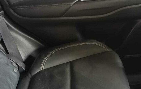 Mitsubishi Outlander III рестайлинг 3, 2018 год, 2 550 000 рублей, 12 фотография