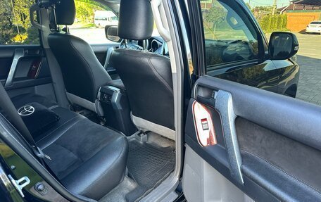 Toyota Land Cruiser Prado 150 рестайлинг 2, 2010 год, 2 800 000 рублей, 12 фотография