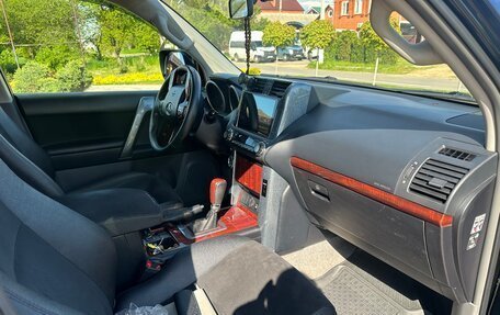 Toyota Land Cruiser Prado 150 рестайлинг 2, 2010 год, 2 800 000 рублей, 18 фотография