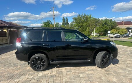 Toyota Land Cruiser Prado 150 рестайлинг 2, 2010 год, 2 800 000 рублей, 25 фотография