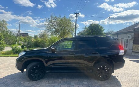 Toyota Land Cruiser Prado 150 рестайлинг 2, 2010 год, 2 800 000 рублей, 28 фотография