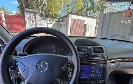 Mercedes-Benz E-Класс, 2003 год, 750 000 рублей, 9 фотография