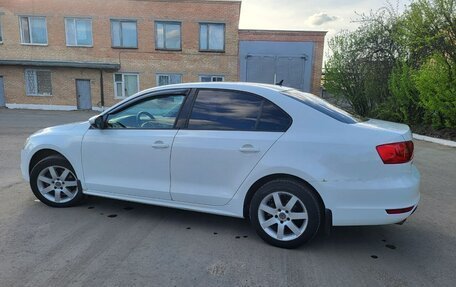 Volkswagen Jetta VI, 2013 год, 990 000 рублей, 6 фотография