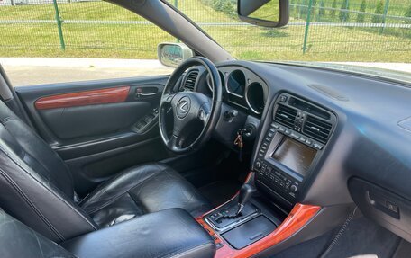 Lexus GS II рестайлинг, 2003 год, 1 100 000 рублей, 23 фотография
