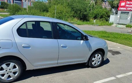 Renault Logan II, 2014 год, 650 000 рублей, 3 фотография