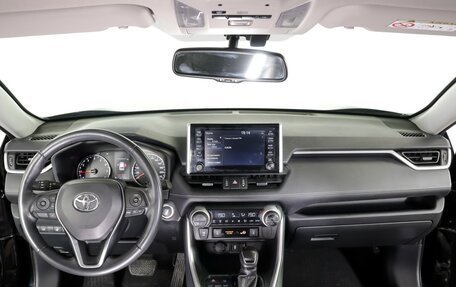 Toyota RAV4, 2020 год, 3 495 000 рублей, 16 фотография