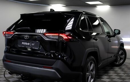 Toyota RAV4, 2020 год, 3 495 000 рублей, 24 фотография