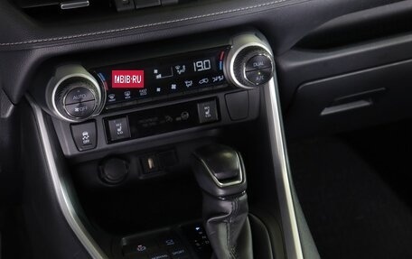 Toyota RAV4, 2020 год, 3 495 000 рублей, 18 фотография