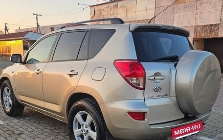 Toyota RAV4, 2007 год, 1 080 000 рублей, 13 фотография