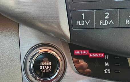 Toyota RAV4, 2007 год, 1 080 000 рублей, 20 фотография