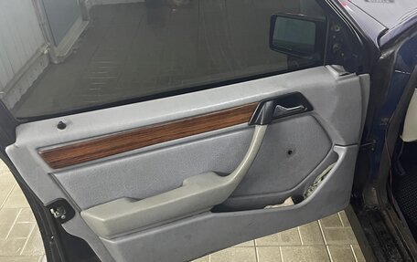 Mercedes-Benz E-Класс, 1992 год, 280 000 рублей, 6 фотография