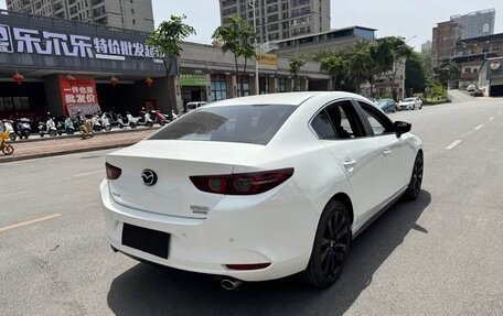 Mazda 3, 2022 год, 1 800 000 рублей, 7 фотография
