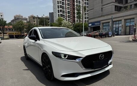 Mazda 3, 2022 год, 1 800 000 рублей, 3 фотография
