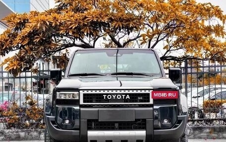 Toyota Land Cruiser Prado, 2024 год, 10 180 999 рублей, 2 фотография