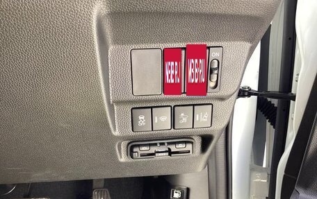 Honda Freed II, 2022 год, 1 350 000 рублей, 11 фотография