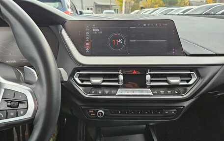 BMW 1 серия, 2020 год, 2 140 000 рублей, 13 фотография