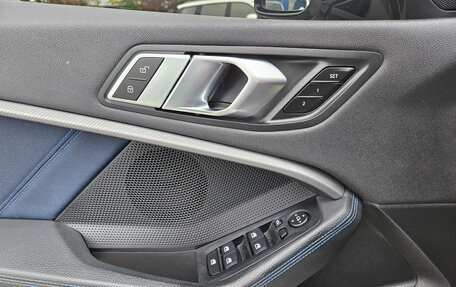 BMW 1 серия, 2020 год, 2 140 000 рублей, 18 фотография