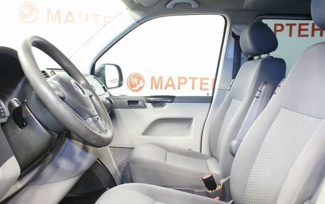 Volkswagen Caravelle T5, 2011 год, 1 738 000 рублей, 9 фотография