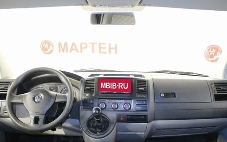 Volkswagen Caravelle T5, 2011 год, 1 738 000 рублей, 15 фотография