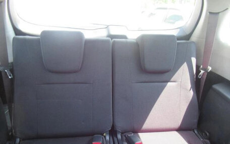 Toyota Wish II, 2015 год, 1 140 000 рублей, 9 фотография