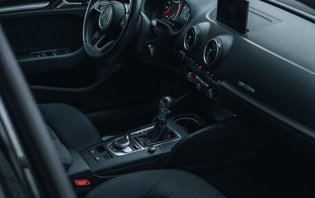 Audi A3, 2017 год, 1 950 000 рублей, 21 фотография