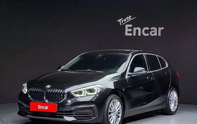 BMW 1 серия, 2021 год, 1 800 000 рублей, 1 фотография