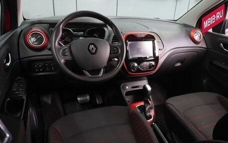 Renault Kaptur I рестайлинг, 2018 год, 1 310 000 рублей, 6 фотография