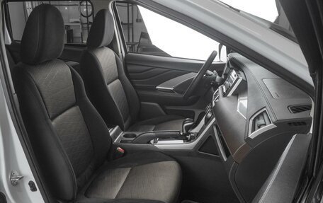 Mitsubishi Xpander, 2022 год, 2 499 000 рублей, 8 фотография