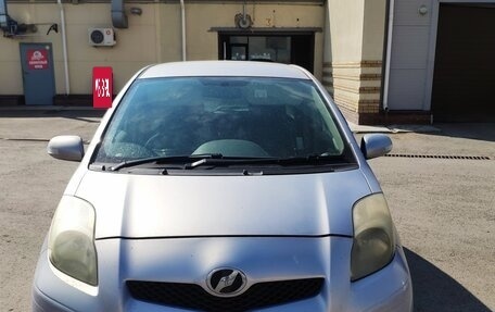 Toyota Vitz, 2008 год, 650 000 рублей, 3 фотография