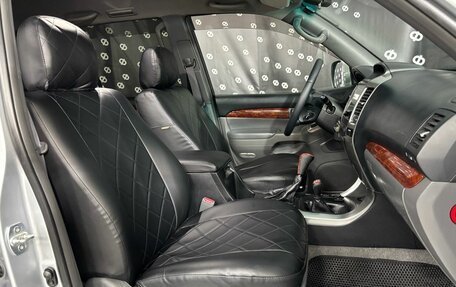 Toyota Land Cruiser Prado 120 рестайлинг, 2007 год, 2 250 000 рублей, 17 фотография
