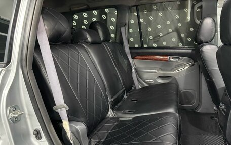 Toyota Land Cruiser Prado 120 рестайлинг, 2007 год, 2 250 000 рублей, 18 фотография