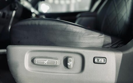 Toyota Land Cruiser Prado 120 рестайлинг, 2007 год, 2 250 000 рублей, 24 фотография