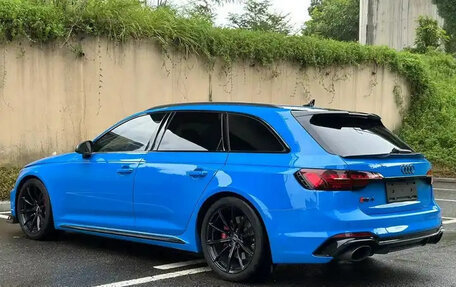 Audi RS 4, 2021 год, 5 400 000 рублей, 4 фотография