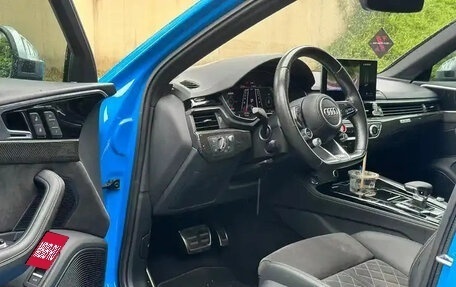 Audi RS 4, 2021 год, 5 400 000 рублей, 5 фотография