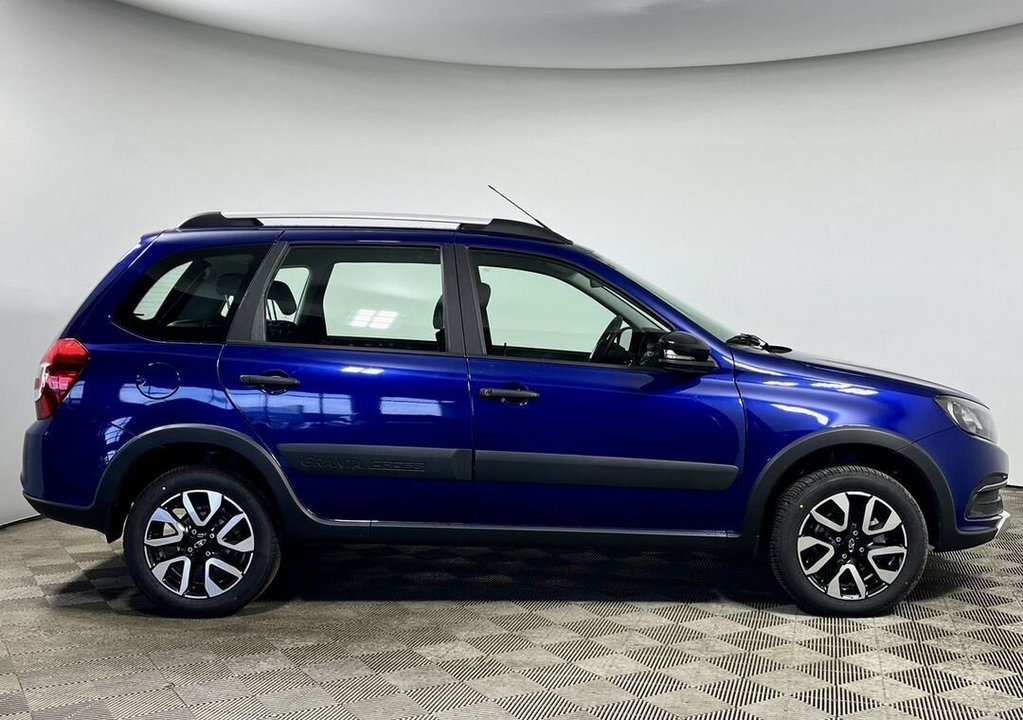 ВАЗ (LADA) Granta Cross, 2025 год, 1 216 500 рублей, 6 фотография