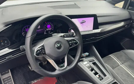 Volkswagen Golf VIII, 2021 год, 1 510 000 рублей, 8 фотография