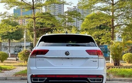 Volkswagen Teramont I, 2022 год, 3 299 123 рублей, 6 фотография