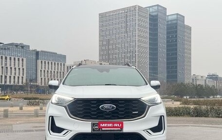 Ford Edge II рестайлинг, 2022 год, 2 311 123 рублей, 2 фотография