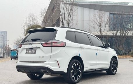 Ford Edge II рестайлинг, 2022 год, 2 311 123 рублей, 7 фотография