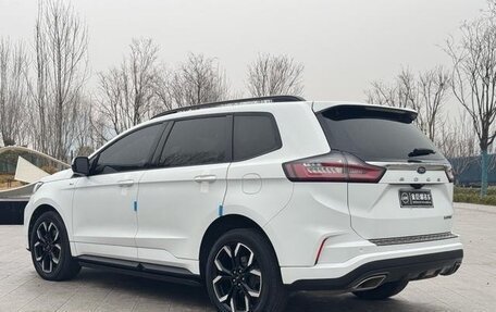 Ford Edge II рестайлинг, 2022 год, 2 311 123 рублей, 5 фотография