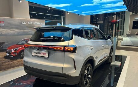 Chery Tiggo 4 I рестайлинг, 2025 год, 2 420 000 рублей, 5 фотография