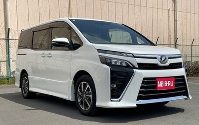 Toyota Voxy III, 2021 год, 2 500 000 рублей, 1 фотография