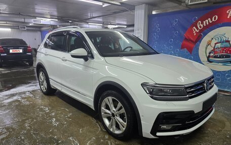 Volkswagen Tiguan II, 2018 год, 2 550 000 рублей, 5 фотография