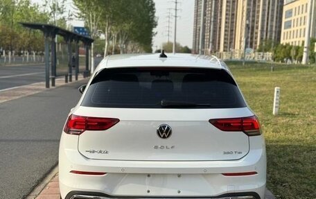 Volkswagen Golf VIII, 2021 год, 1 480 442 рублей, 4 фотография