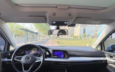 Volkswagen Golf VIII, 2021 год, 1 480 442 рублей, 5 фотография