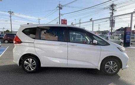 Honda Freed II, 2022 год, 1 290 999 рублей, 3 фотография